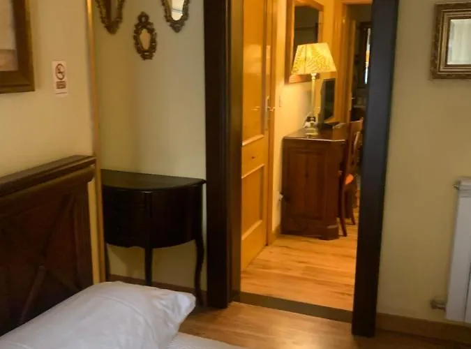 Hotell Dc Mesones 21 Lerma